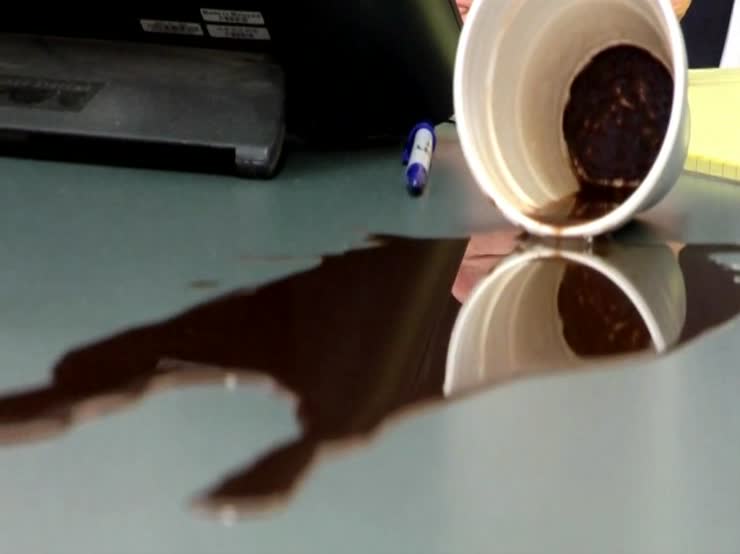 How BP reacts to a coffee spill