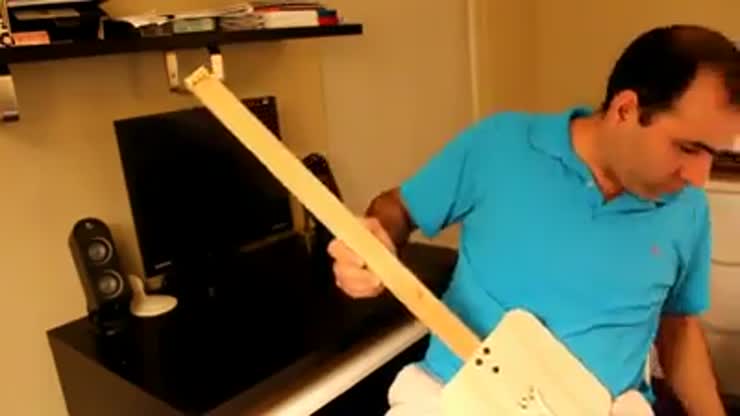 How to make and test an electric guitar