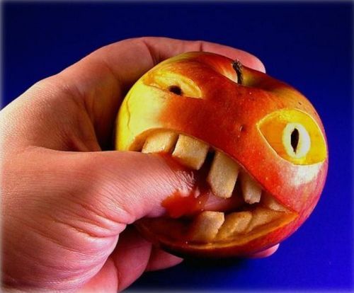Apple Biting Finger